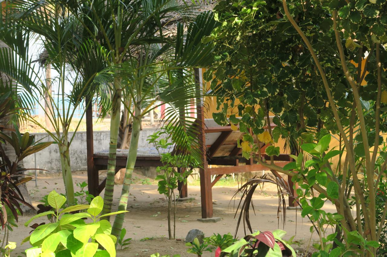 Arne'S Place Arugam Bay Exterior photo
